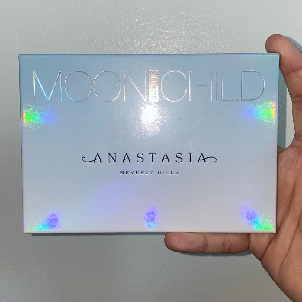 Anastasia highlighter palette